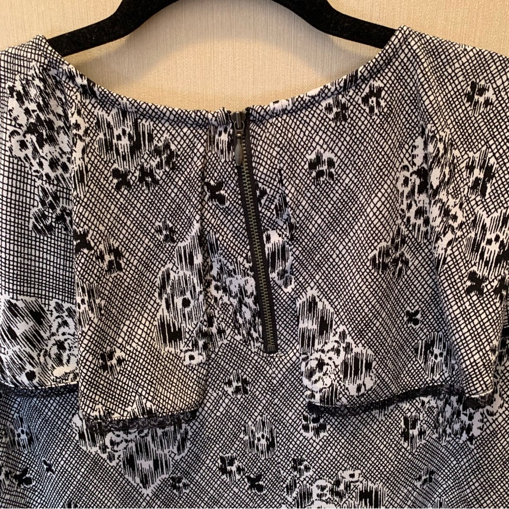 Cato Plus Size Ruffle Bib Flutter Sleeve Blouse T… - image 6